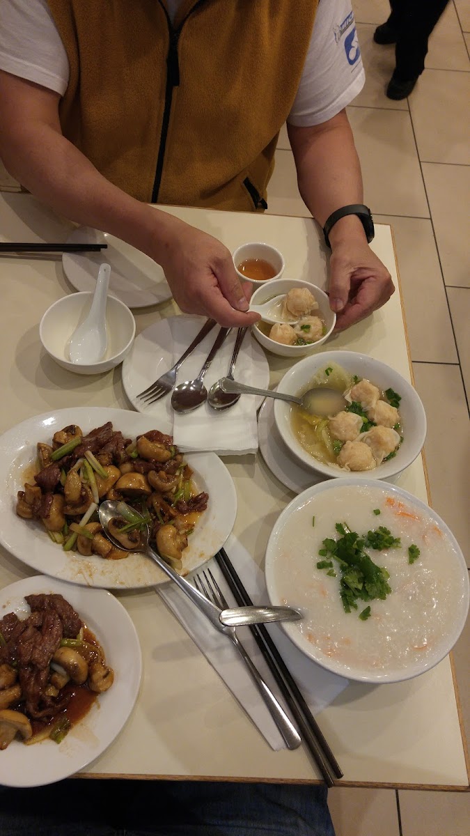 Fried Noodle Rice 炒粉面饭